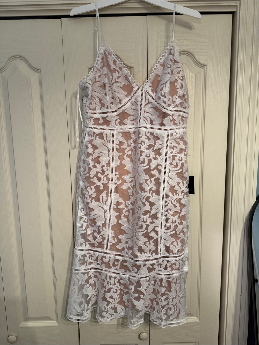 Lulu’s size large brand new with tags! Never worn!